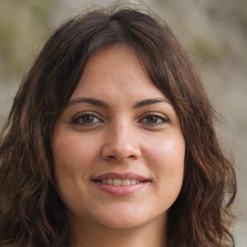 Erfolgreiche Unternehmerin und Programmleiterin Anna Weber bei einer Präsentation